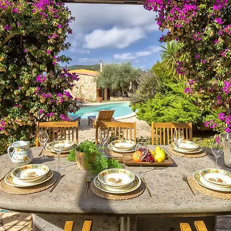 Alghero Rujia With Garden And Pool Villa